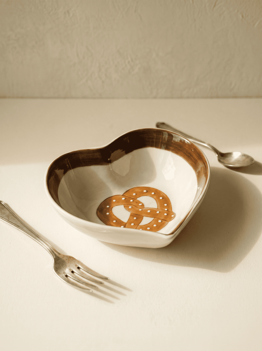 Pretzel Love Dish