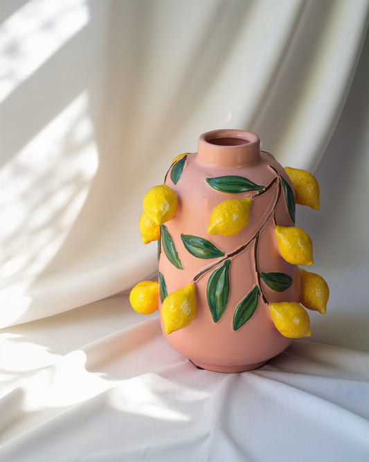 Valencia Vase Lemons